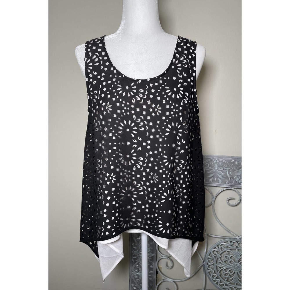 New York and Company Black Laser Cut Over White Tank Asymmetrical M Medium Woman